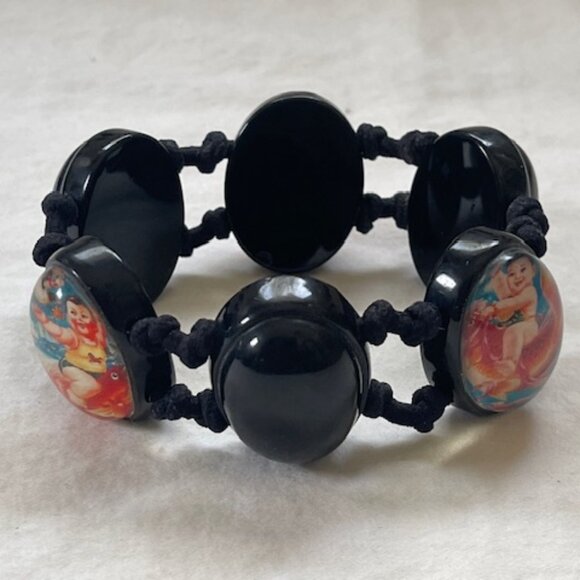 Baby Buddha Fun Bracelet from Fred Segal Store - Picture 1 of 6